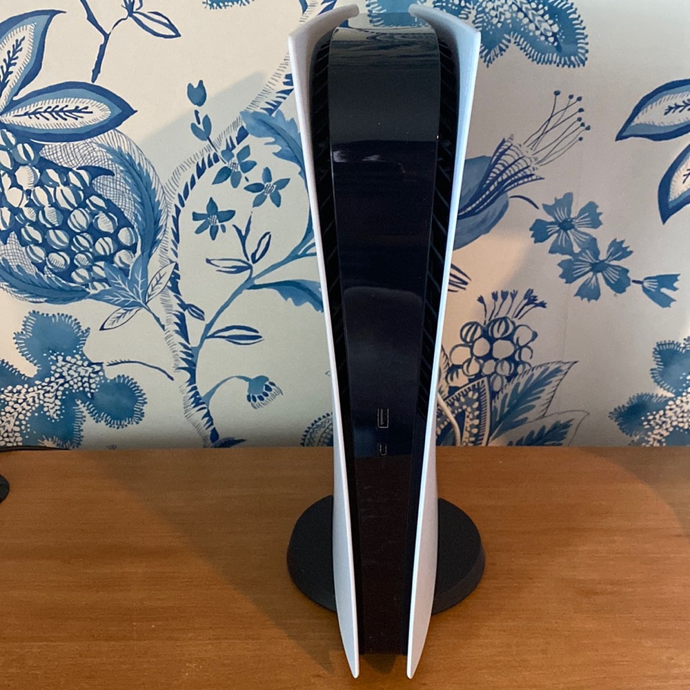 Brand new PlayStation 5 no disk
